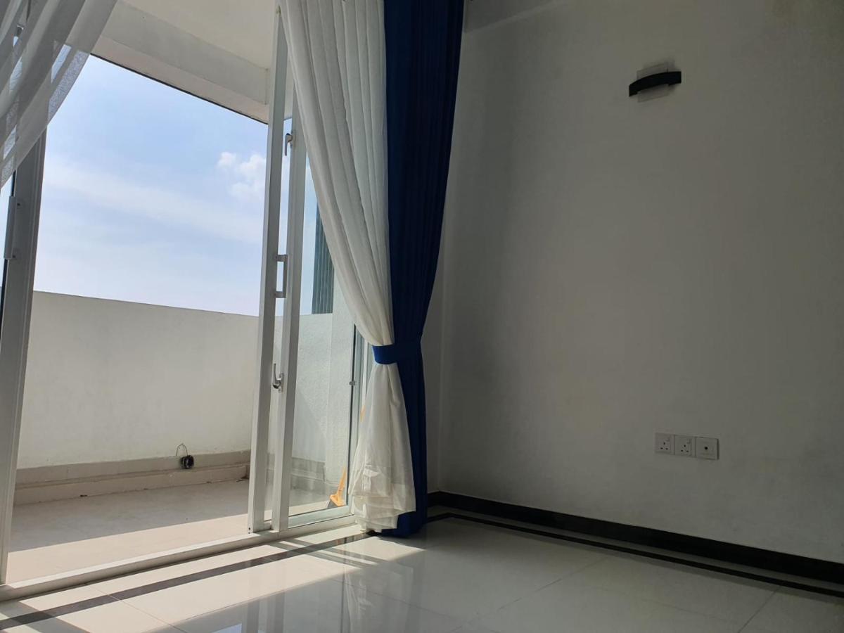 New 2 Bedroom Apartment, 100M Away From The Beach Dehiwala-Mount Lavinia Dış mekan fotoğraf