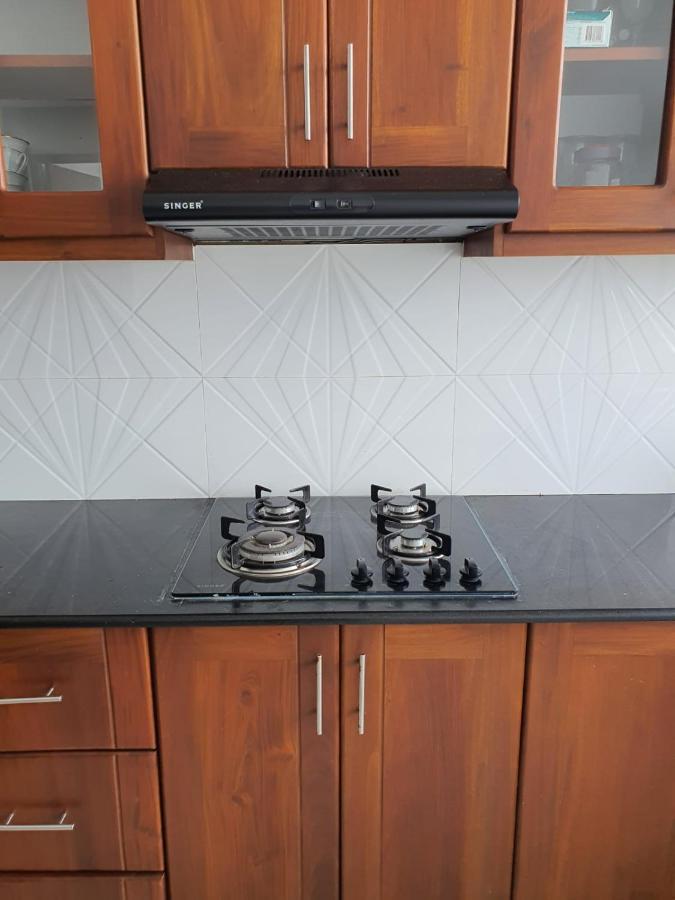 New 2 Bedroom Apartment, 100M Away From The Beach Dehiwala-Mount Lavinia Dış mekan fotoğraf